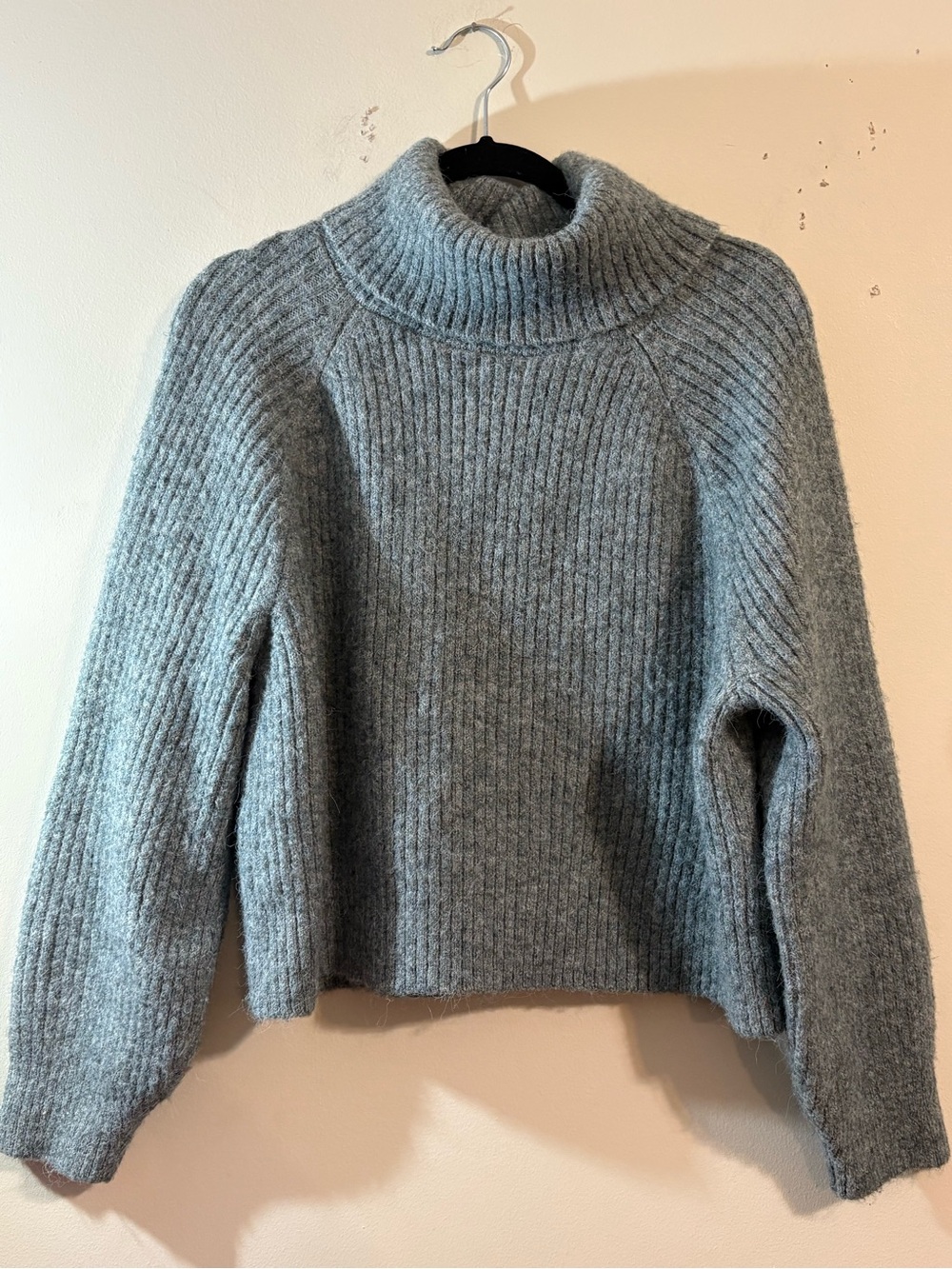 Old Navy sweater textured knit turtleneck cowl neck women’s large grey chunky